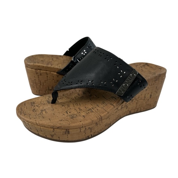 Vionic Anitra Black Leather Platform Wedge Sandals Cork Sole Comfort Orthotic 6 - Picture 1 of 11